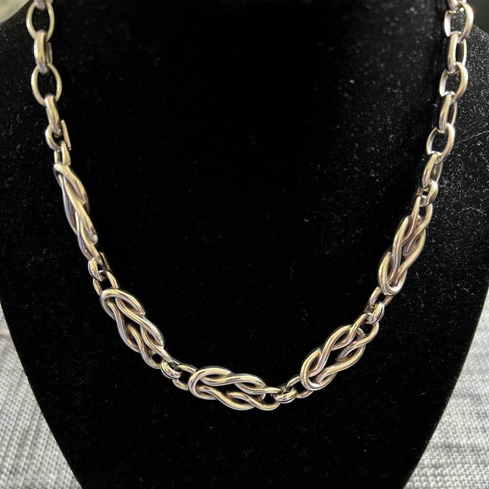 New Women's "Brighton" Interlok Necklace - Picture 4 of 4